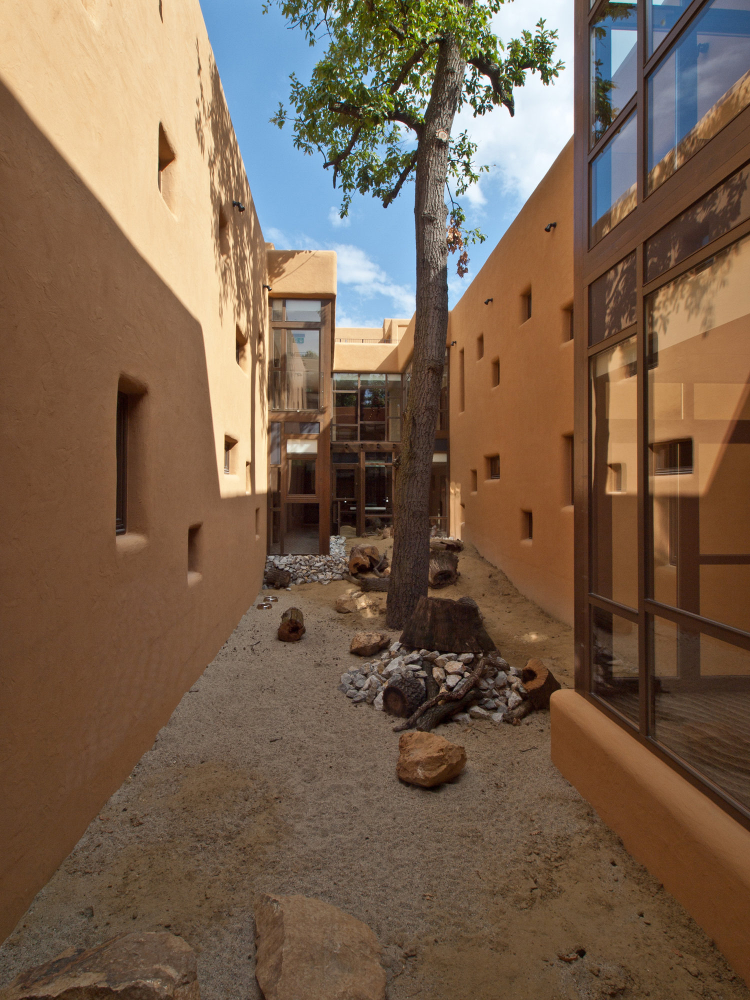 Shiraz Hotel Bambara homlokzati felület