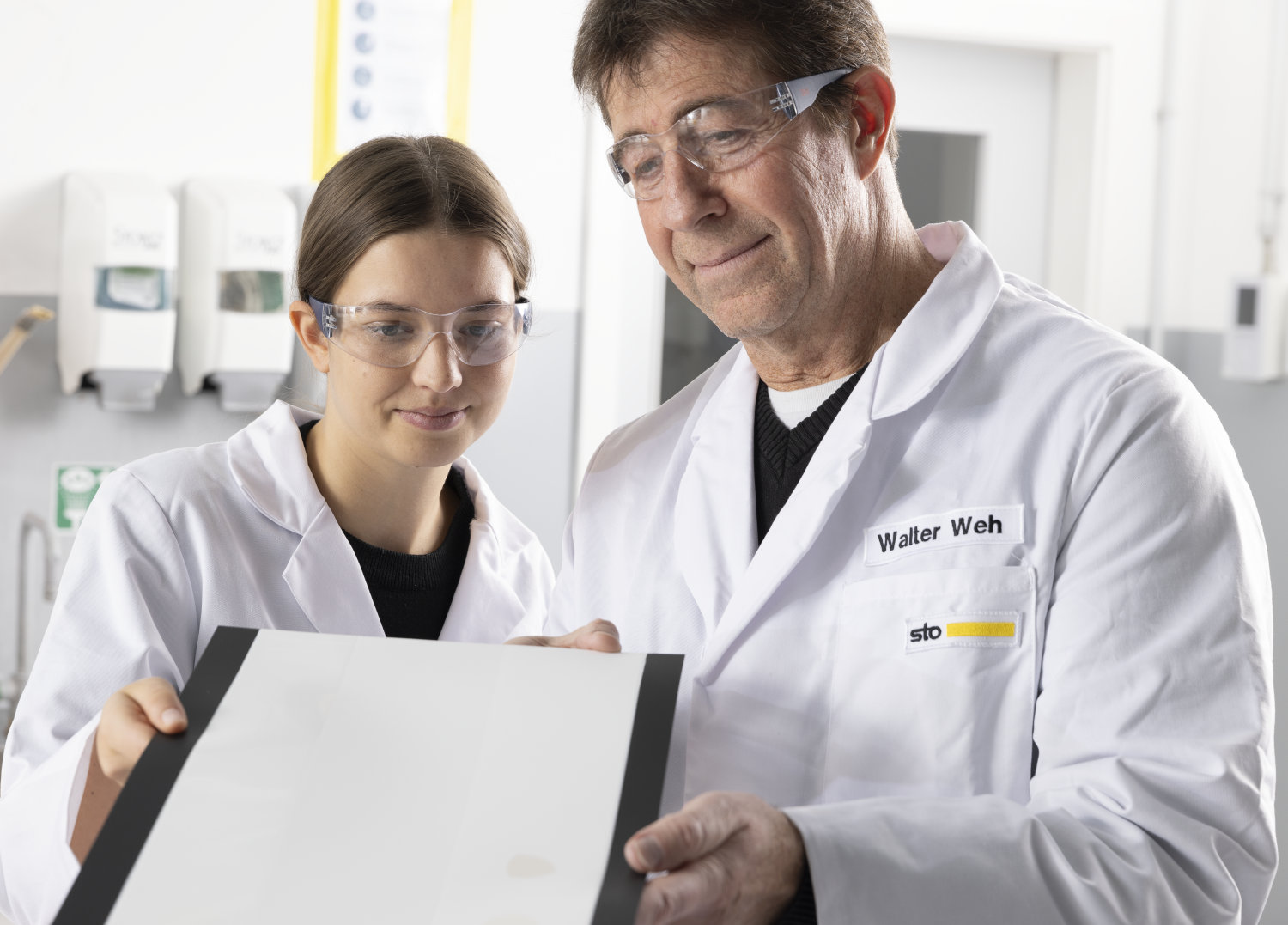 StoColor PuraClean fejlesztés – illusztráció